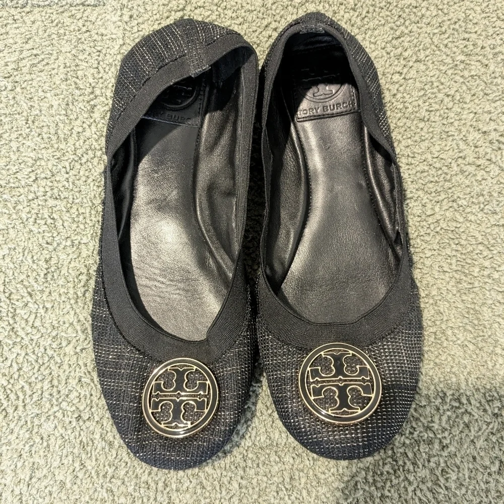Tory Burch Black Gold Tweed Leather Emblem Slip-On Caroline Ballet Flats 7.5 M